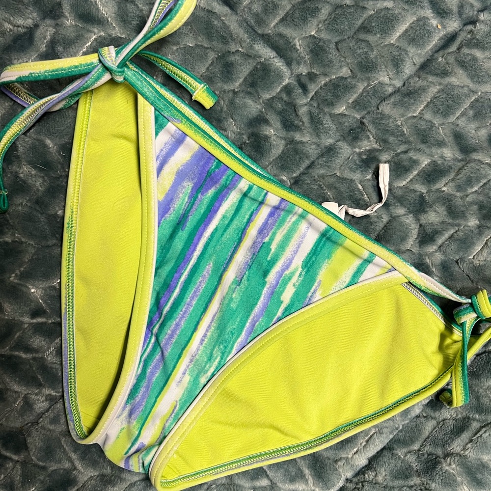 Aerie swim bottoms